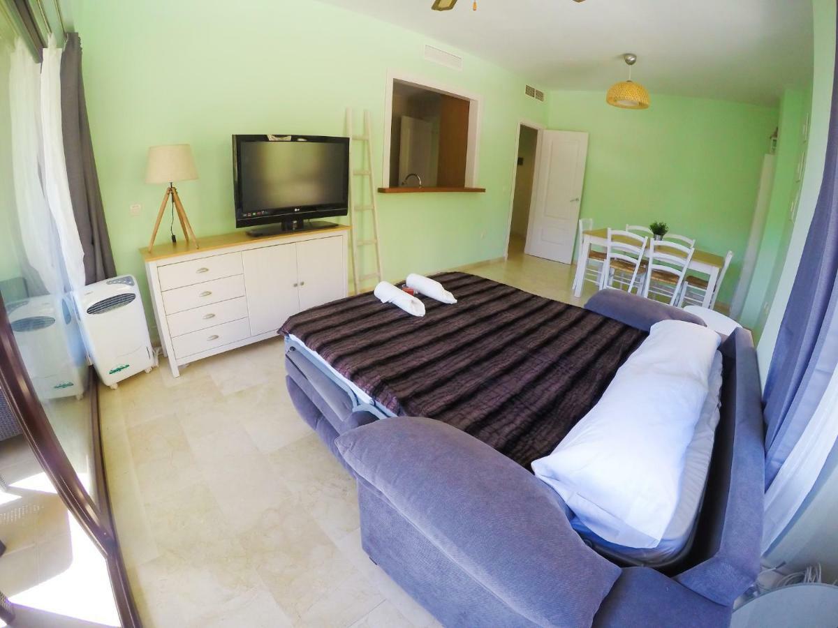Burriana Beach Apartment Nerja Ngoại thất bức ảnh